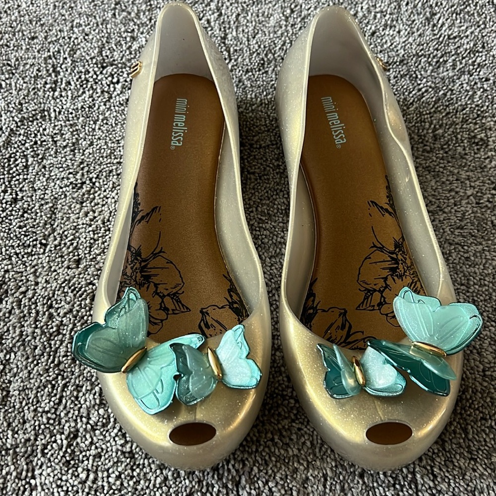 Mini Melissa size 4 youth Jelly shoes gold and teal butterflies flats